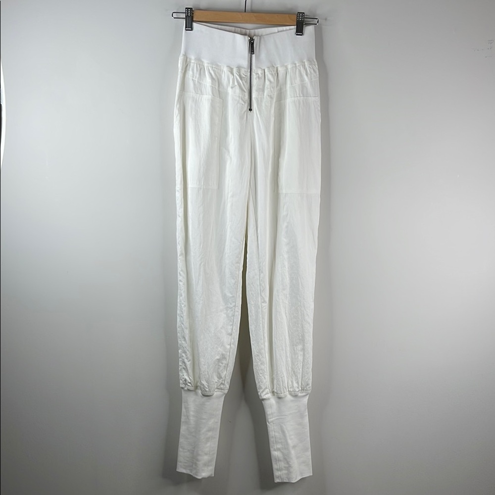 FP Movement NWT On the Road Pants White Size XS